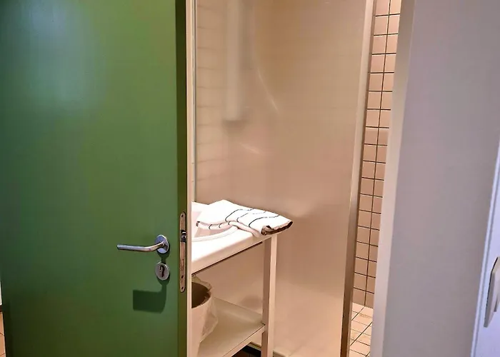 Massembre Szálloda *